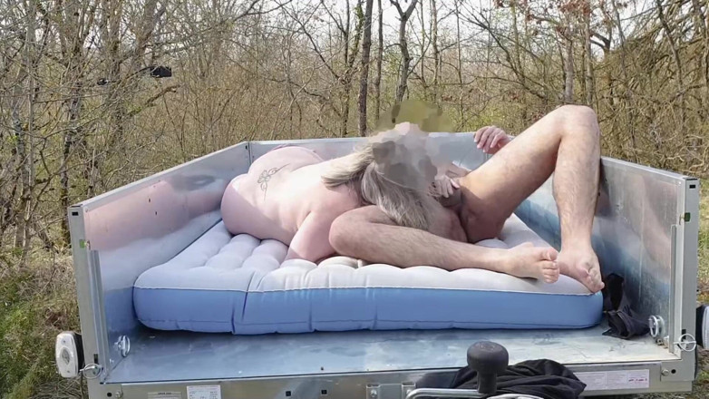 Livingcolors-vip: Premium - sodomie en plein air et avalage de sperme pour...