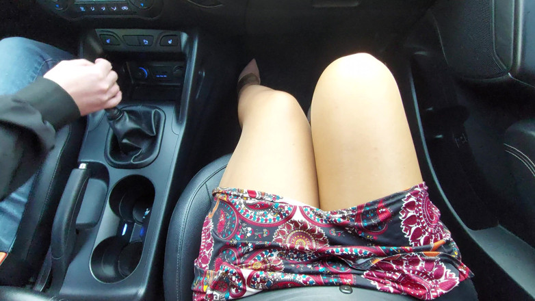 Step Mommy: Le chauffeur de taxi me complimente le matin et il...