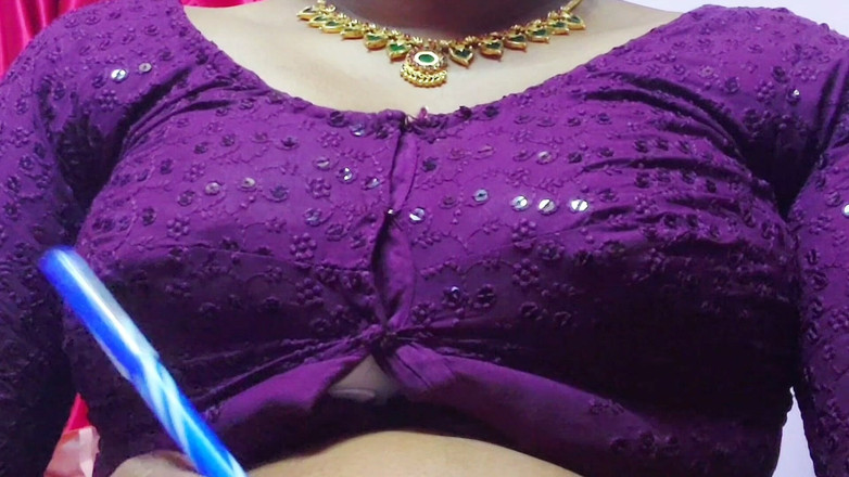 Desi Mohini: Хлопець займається сексом з другом своєї зведеної сестри