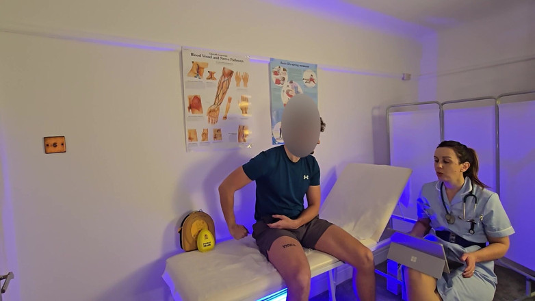 Mr LDN Lad: Real Enfermera Del Reino Unido Me Mama En La Clínica