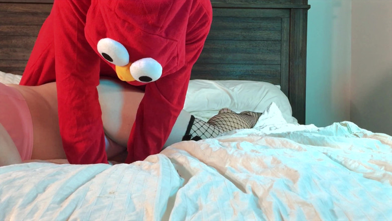 Jake Grand the man: Elmo divoch dává tgirl zavazadla