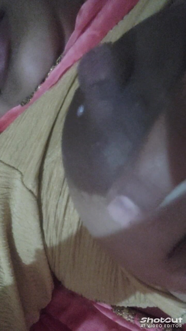 Dr_doom21: Mleczne Bhabhi Ji, Soczyste, Mleczne