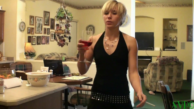 Hot lesbian Stepmothers & stepdaughters: Падчерка спокушає мачуху