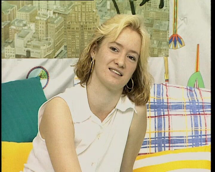 YOUR FIRST PORN: Zarte muschipflege mit Vanessa - tedere kutverzorging met Vanessa