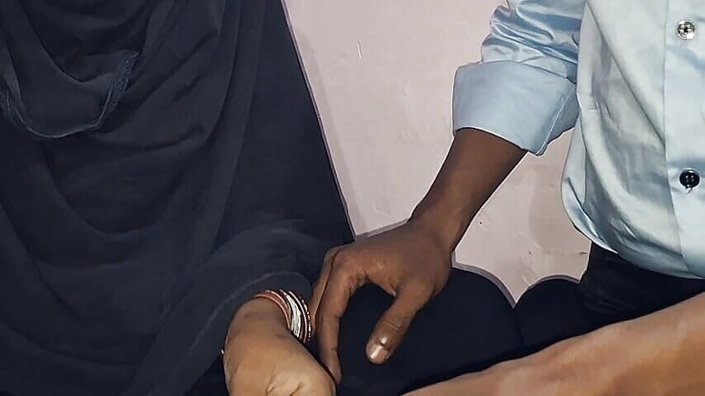 hot suman: Sex prima dată cu indiene desi care poartă