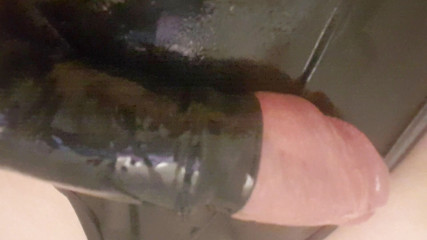 Fetischmann: Latex big cock