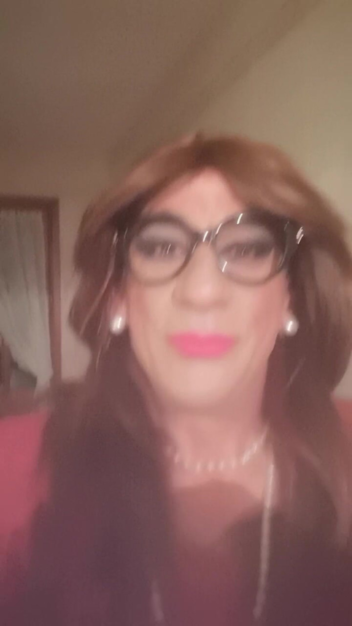 Yusti: Travestito Effeminato