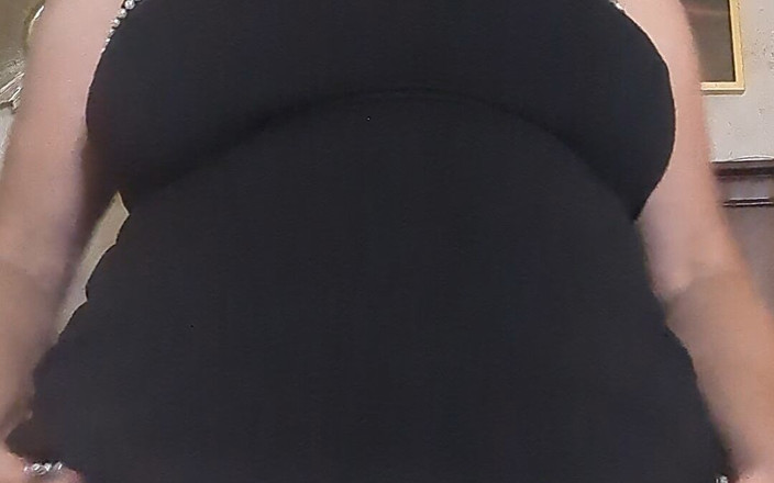 BustyBrendaxx: 晚餐约会然后回到酒店啪