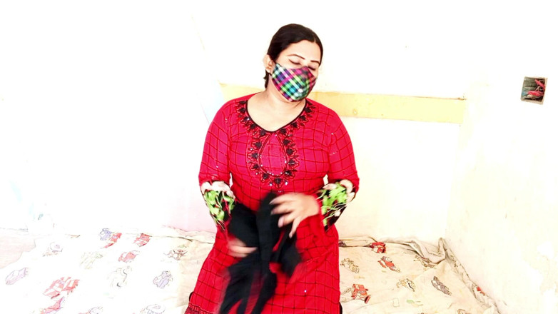 Sanamkhan: Desi hete solo vrouw