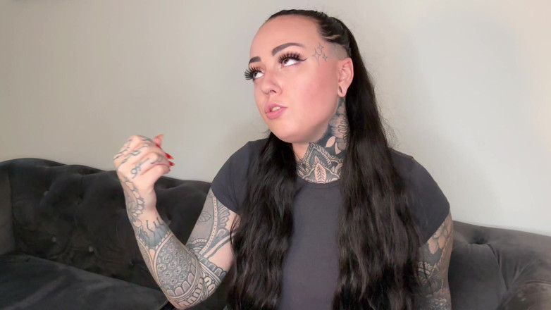 Miss Valentina: Dans son dos