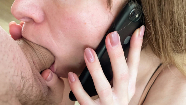ArinaMills: Šuká svého milence a mluví se svým manželem po telefonu -...