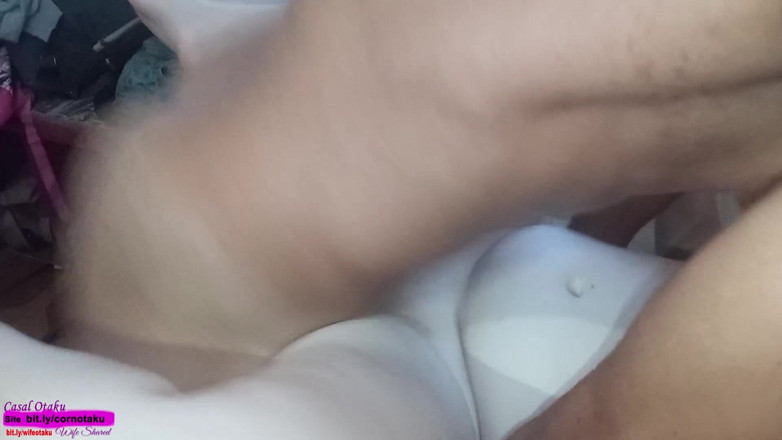 Cuckold Couple Swing: J'ai senti la bite de l'ami bien dur