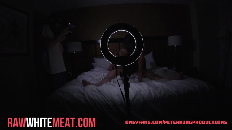 Raw White Meat: Beyaz adam latin spinner bts'lerini sikiyor