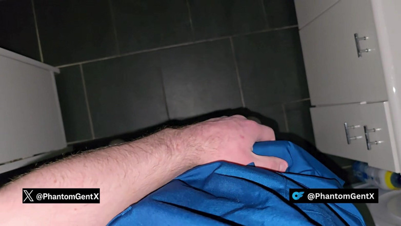 PhantomGentX: German Doctor Sneaks to Toilet and Jerks Out His Secret