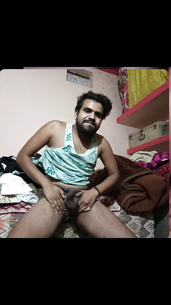 IsmaatDeva: Ismaatdeva fickt hart beim anschauen von sehr heißen lesben-fick-video