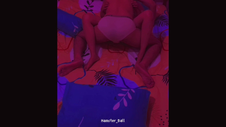 Hamster_Ball: 계모에게 따먹어달라고 부탁해, 그녀가 원할까요?