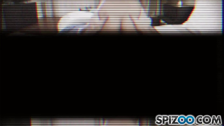 Spizoo: Sara, kleiner fick