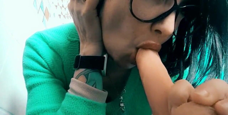 savannahamatoriale: Chantal channel邀请你射在她的小穴里