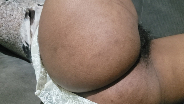 Lovemina: Neuk me zo met extreem ...