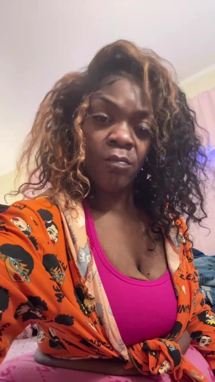 Pearaddiction: Titta på mig på