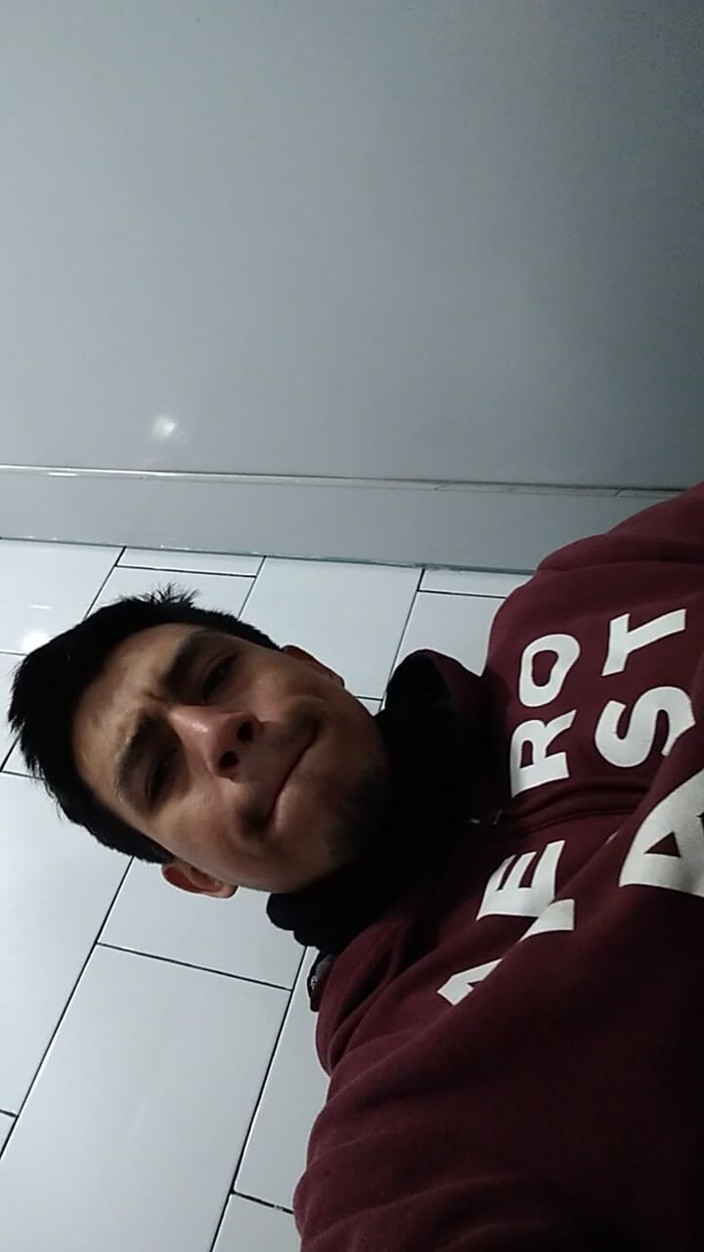 AlexAlejandro13: Travailler pendant que je marche dans la salle de bain
