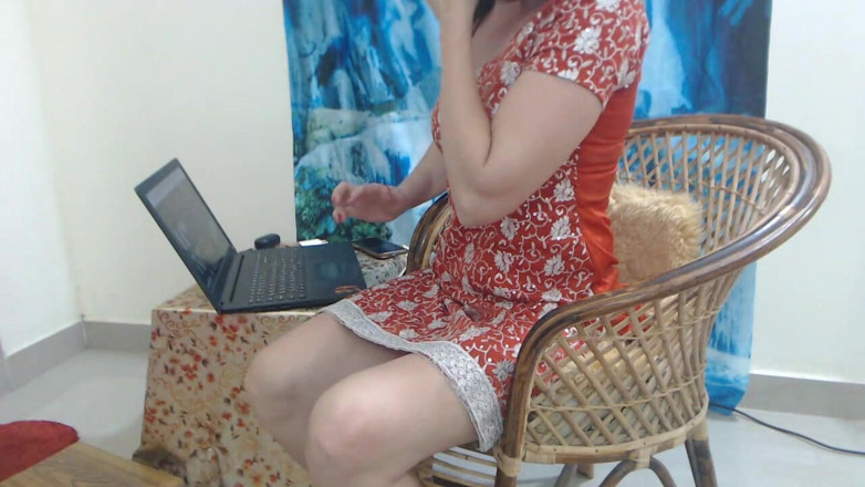 Bolly Karma: Blowjob, permainan kontol
