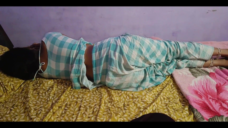 YOURAMRITA04: hot bhaartiy desi beb ki chudaee