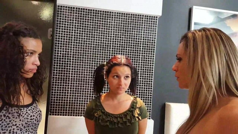 FetishKing: Face Sittng Lesbian Merasa Berganda dan Tiada Rawatan Udara