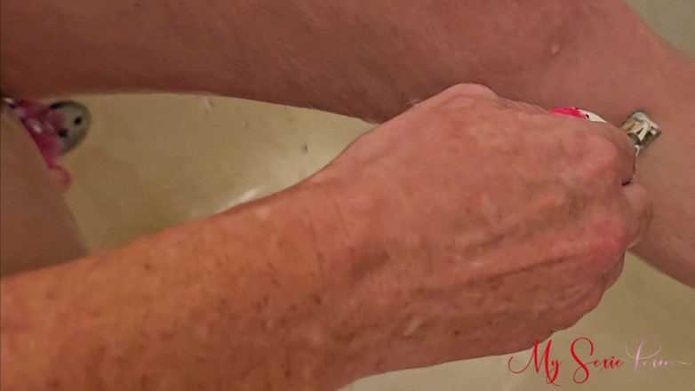 My_Sexie_Lexie: Hinter den kulissen rasieren - amateur in der dusche