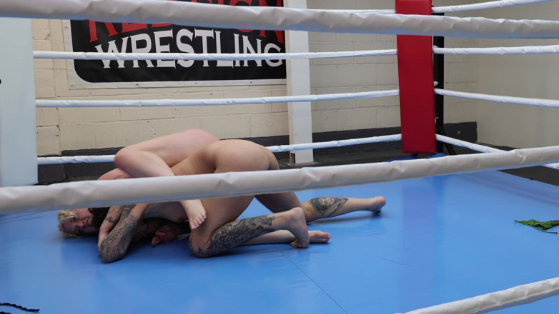 Red Sign Wrestling: Kourtney Tatuado vs Marxista Bambi