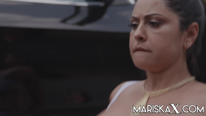 Mariska x: MILF Latina dapat creampie di luar daripada seorang lelaki yang...