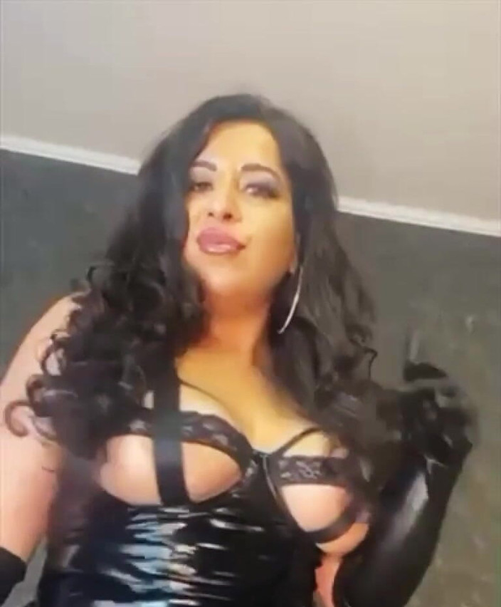 LadyAyse5: MILf-herrin will dich 1