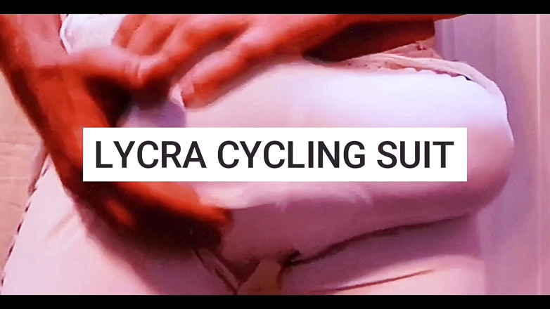 Monster_Meat_: Tour de France (witte Lycra bult)