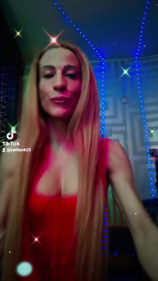 TSCarlagold: Roșcată. Curvă sexy