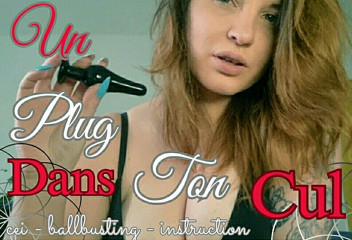Marmotte_yoomie: Un plug dans ton cul