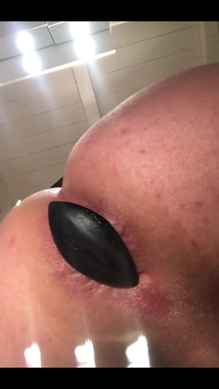 Real mr ass kink: Göt tıkacı itiyor