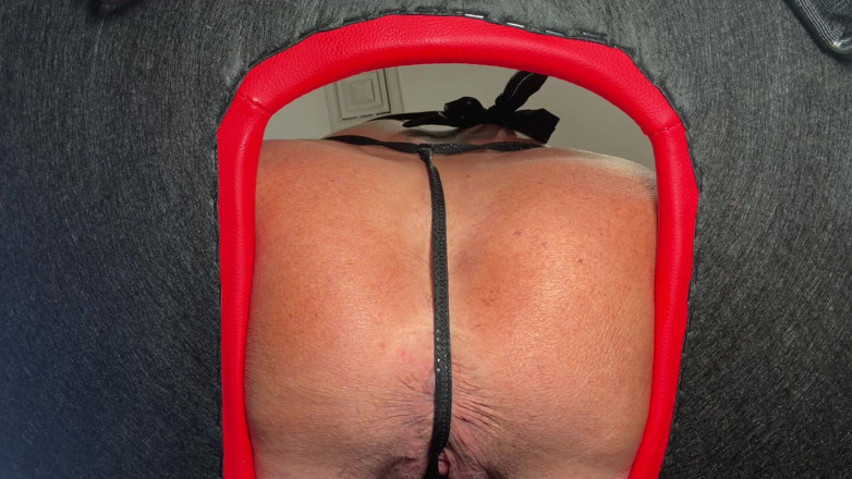 Kandylegsxxx: Em primeiro plano - sentando na cara e drenando você sob...