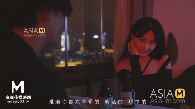 ModelMedia Asia: Motorcycle girl Zhao Yi Man