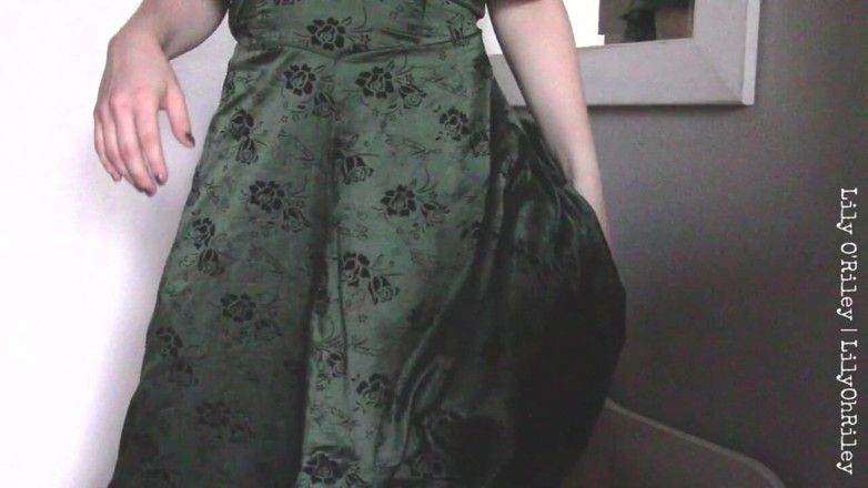 Lily O'Riley: Pinup, mouillage de la culotte