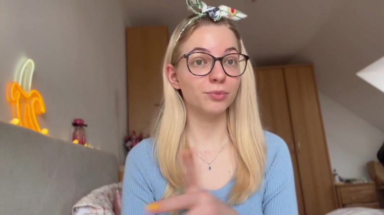 Goddess_Bella_Rae: Come parlarle della tua dimensione micro!