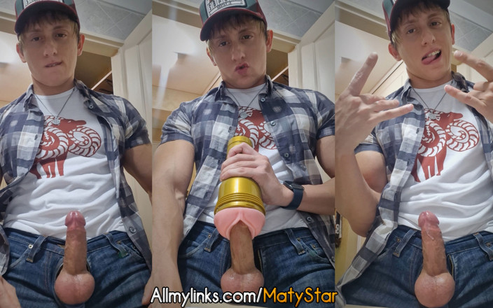 Matias Sprouse: Follando Fleshlight Vestido!