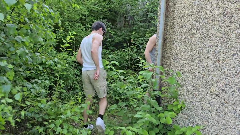 boyzxy212: Šukal jsem svou gay děvku za elektrárnou a kňučel na...