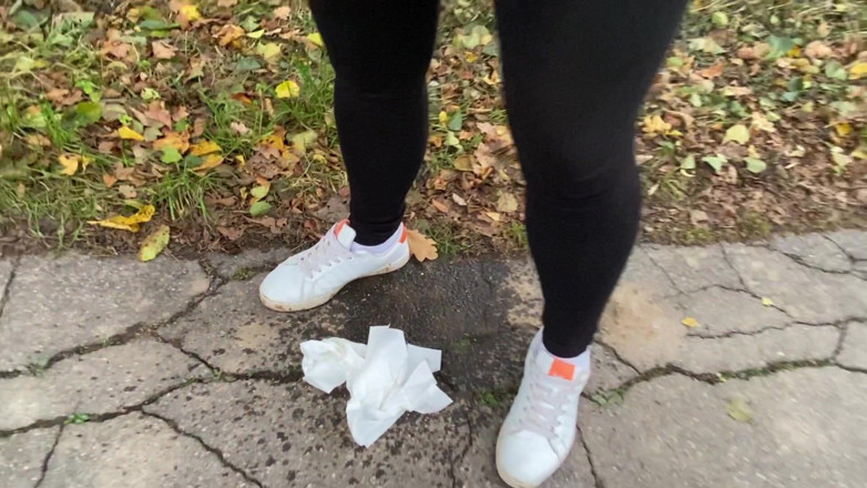 Mia XXX: Miaxxx Золотий дощ