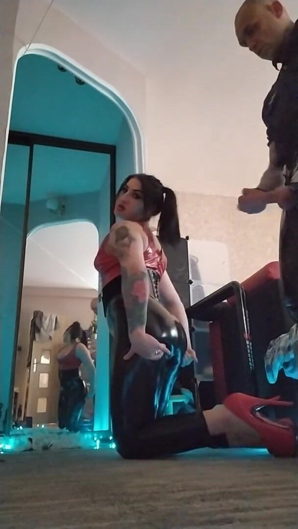 KatrixandCaliforniaLatex: Rêves sexy en latex