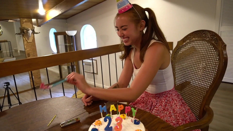 BrandiBraids: Lễ kỷ niệm ngày Bday của Brandi