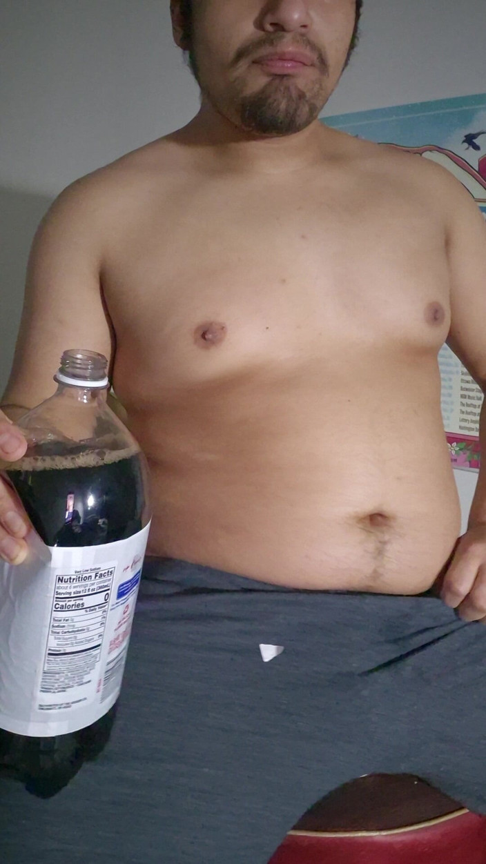 NakyJoss: Je deviens tellement gourmande et grosse