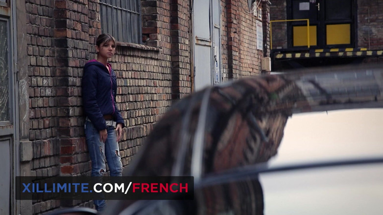 French girls at work: 섹스하는 두 명의 거유 미녀