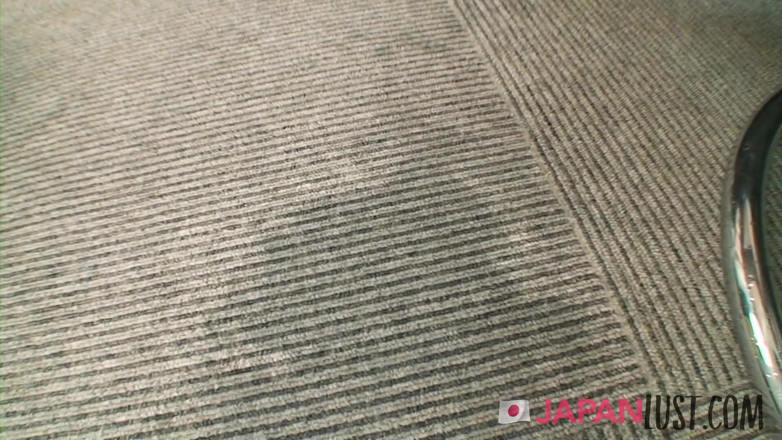 Japan Lust Gold: Sekretaris remaja Jepang dicrot di muka pov