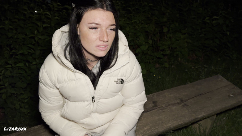 LizaRoxx: Fucked and Creampied by Stranger Jogger