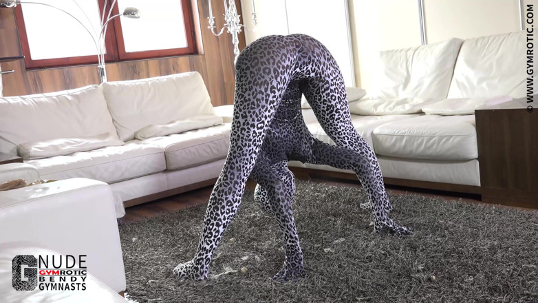 Gymrotic: Zentai kaasting